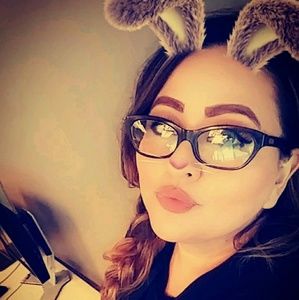 Meet your Posher, Lidia